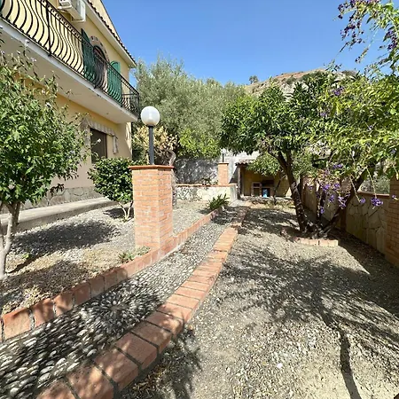 Chris Holiday home